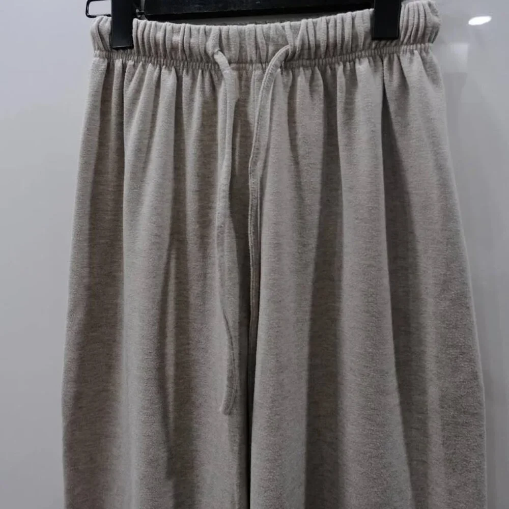 Gray Wide Leg Pants - Picture 2 of 3